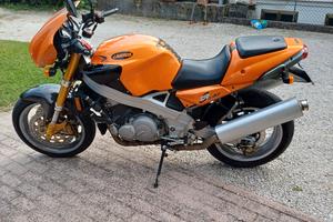 Laverda Strike 750 bifaro