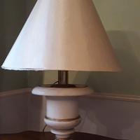 Lampada classica con vaso marmo