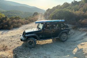 Stupenda jeep Wrangler unlimited Sahara 2.8 CRD