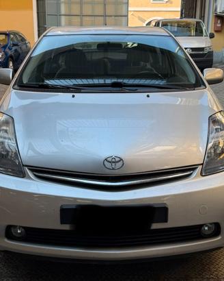 TOYOTA Prius 1.5i 16V