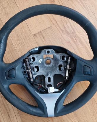 Volante Clio 4
2012 - 2013 - 2014 - 2015 -2016 