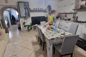 CASA SEMINDIPENDENTE A MONTESARCHIO