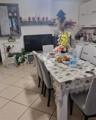 CASA SEMINDIPENDENTE A MONTESARCHIO