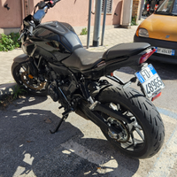 YAMAHA - MT07 Pure Black