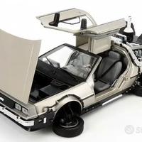 De Lorean "volante" 1/18 SunStar