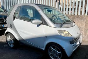 Smart fortwo passion benzina anno 2001