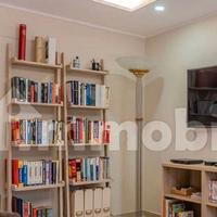 Lampada da terra in ottone, anni '70