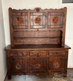 Credenza