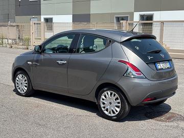 Lancia Ypsilon 1.2 69 CV GPL, VALIDO FINO AL 2036,
