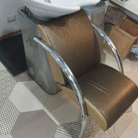 Poltrone, una con lavandino lavatesta