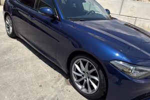 Alfa Romeo Giulia 2.2 180cv automatica