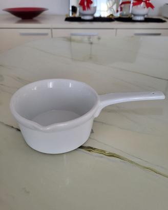 Salsiera in ceramica bianca