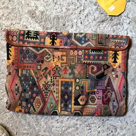 Borsa di lusso comprata a Milano