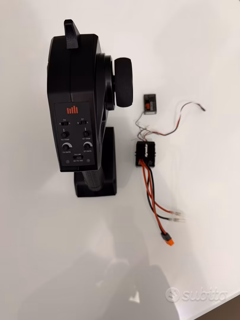 Radiocomando Spektrum ricevente servo ESC e motore - Collezionismo In ...
