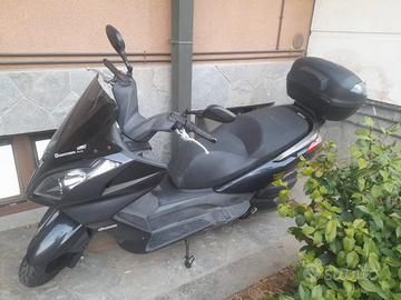 kimko downtown  300 