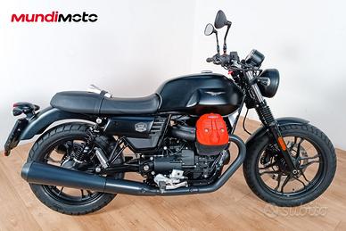 MOTO GUZZI V7 III STONE - 2021