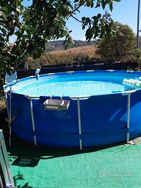 Piscina fuori terra