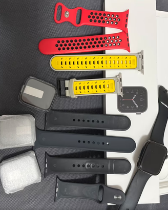 Apple Watch SE 44mm A2352