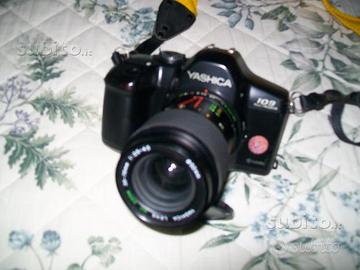 Macchina fotografica Yashica