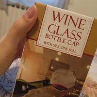 Bicchiere per bottiglia di vino