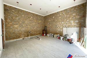Locale - Fondi