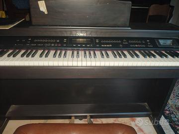 PIANOFORTE DIGITALE ROLAND