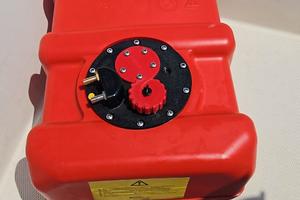 serbatoio carburante.