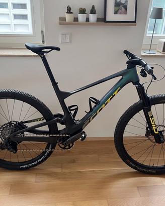 Scott
Spark RC Team Issue AXS 2023