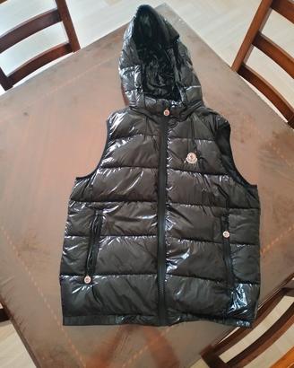 smanicato moncler