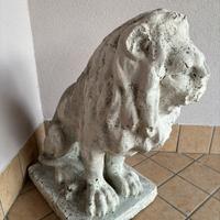 Leone in Pietra antico
