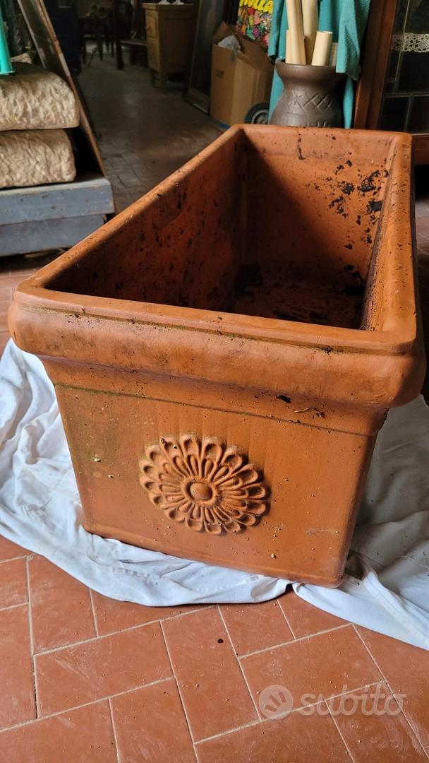 2 vasi terracotta - Giardino e Fai da te In vendita a Lucca