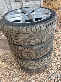 Set di 4 gomme michelin con cerchioni
