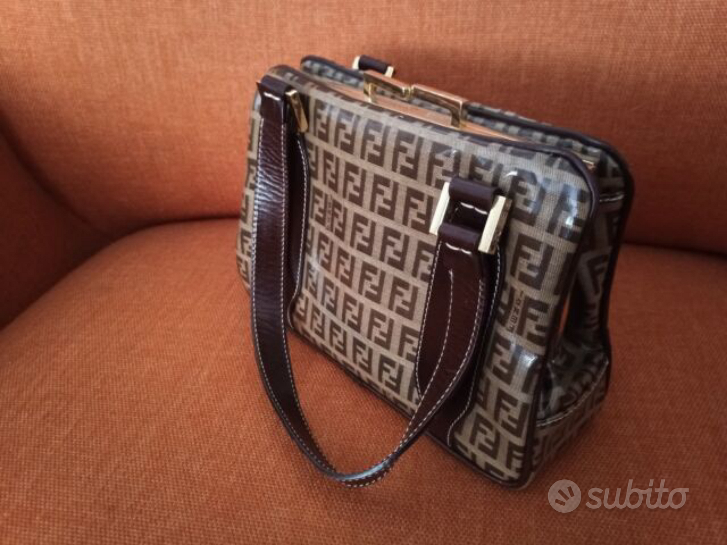 Fendi Borsa Borsetta originale vintage anni 70 Abbigliamento e