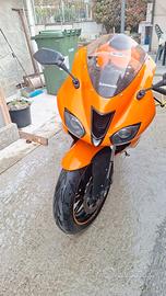 KAWASAKI ZX6R