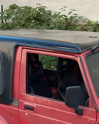 Hard top Suzuki samurai
