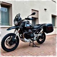 Guzzi V85TT Nero Etna 03/2022 (euro 5)