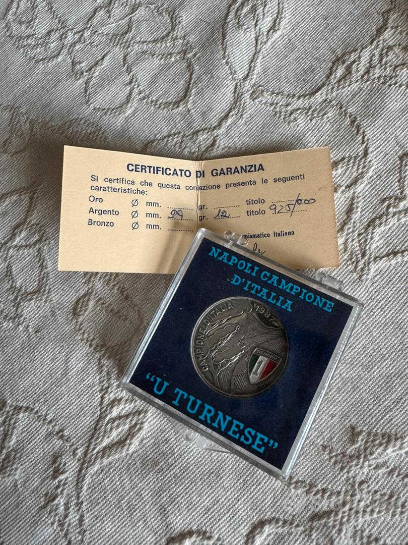Medaglia 1986-87 NAPOLI CAMPIONE D'ITALIA - Collezionismo In vendita a