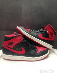 Nike Air Jordan 1 Mid black/red