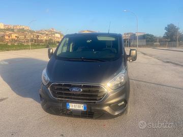 Ford transit Custom 5 posti N1