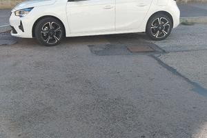 Opel corsa f 1.2 turbo 130 cv