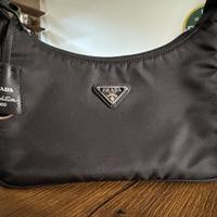 Borsa Prada Re-Edition 2000