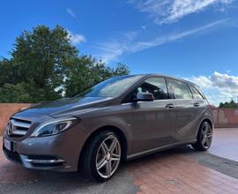 MERCEDES Classe B (T246/242) - 2012