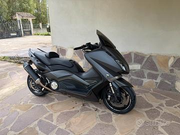 Yamaha Tmax 530