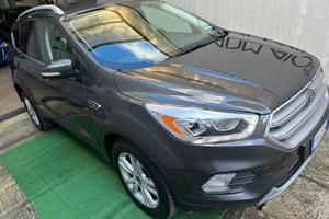 Ford Kuga TITANIUM