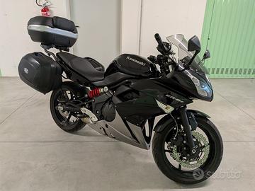 Kawasaki ER6F 2011 pronto touring