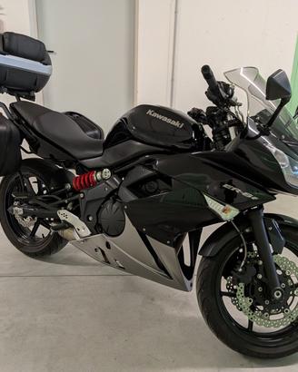 Kawasaki ER6F 2011 pronto touring
