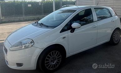 Grande  punto 1300 multijet 75 cv