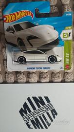 HOT WHEELS PORSCHE TAYCAN 1/64