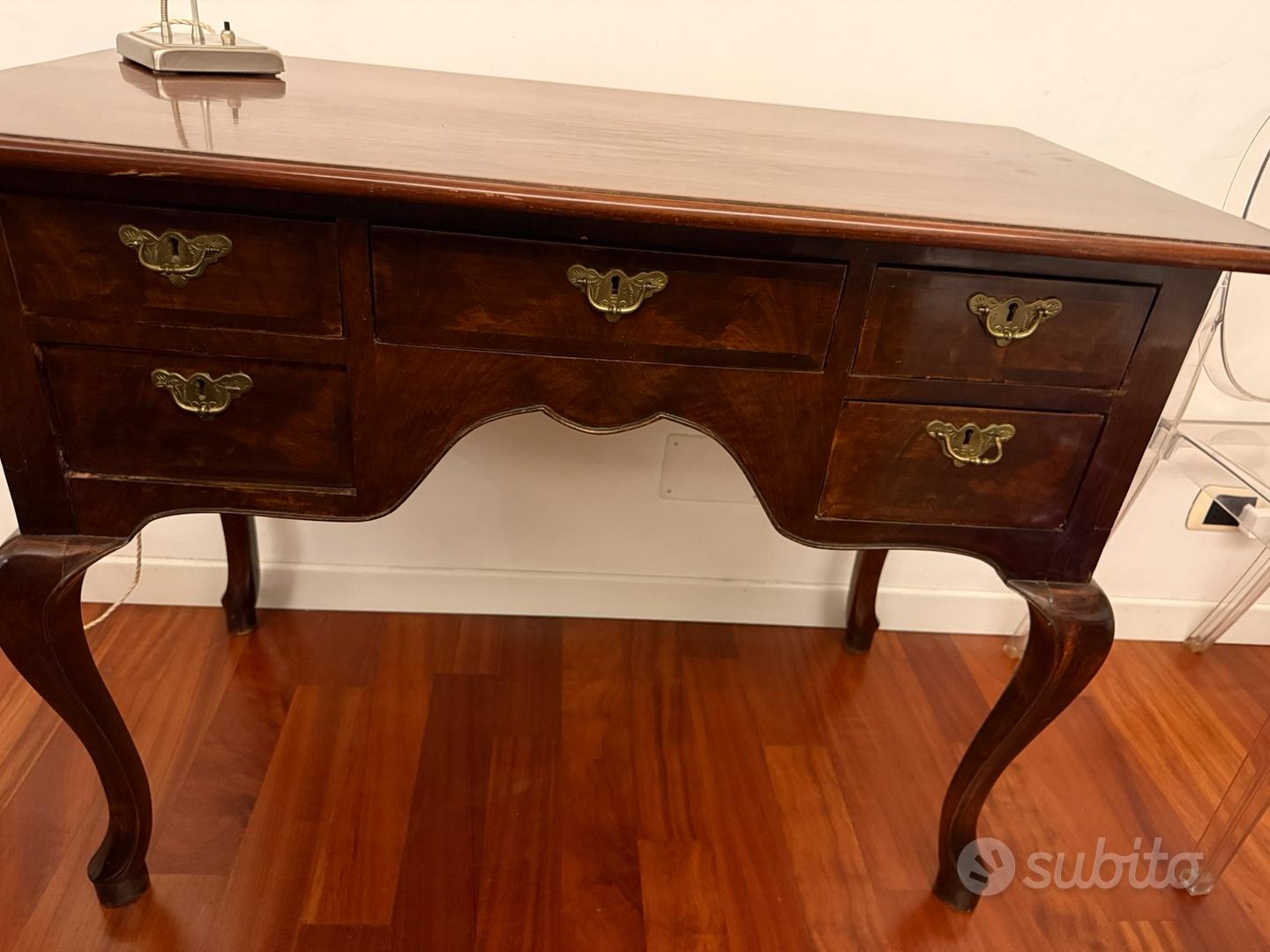 Scrittoio stile Queen Anne 5 cassetti + sedia - Arredamento e ...