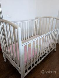 Lettino bimbi con materasso come nuovo
